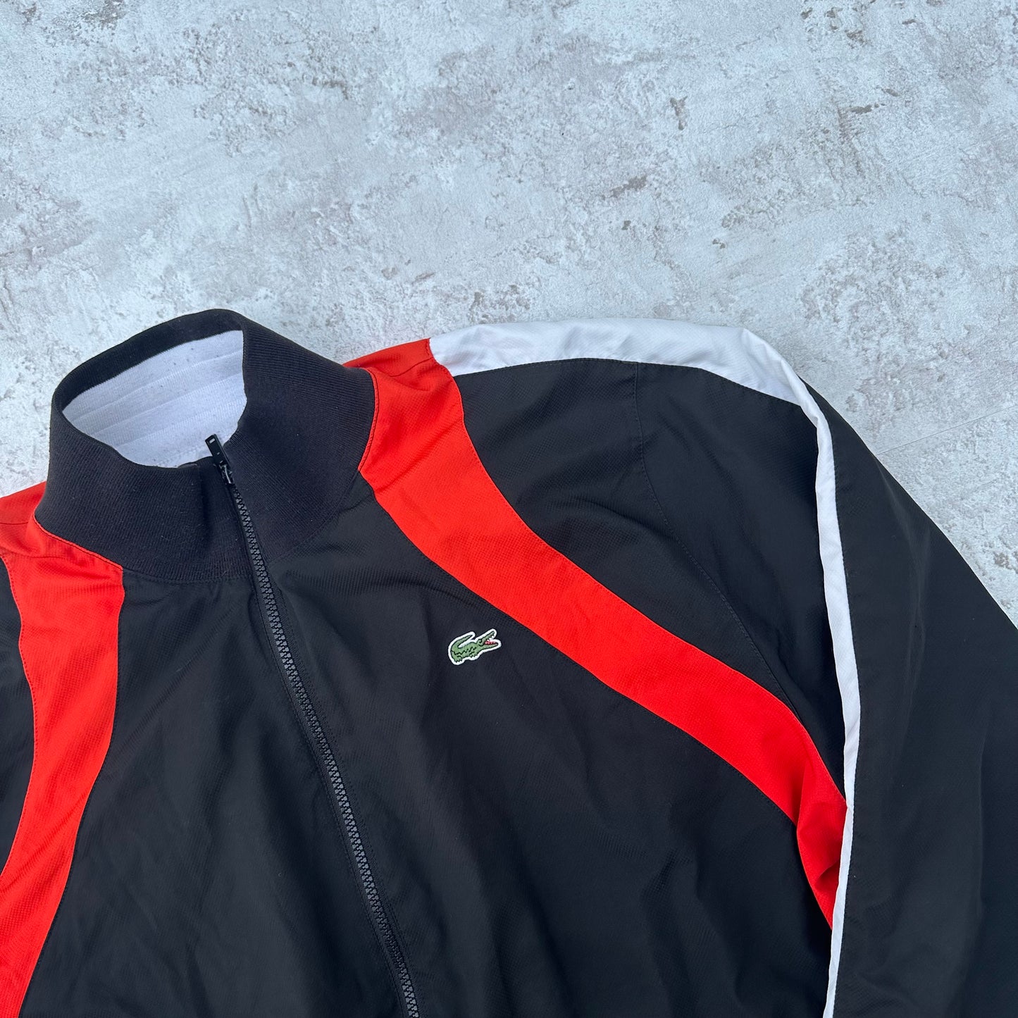 BLACK/RED LACOSTE VINTAGE SPORT TRACKJACKET - 2000s - M/L