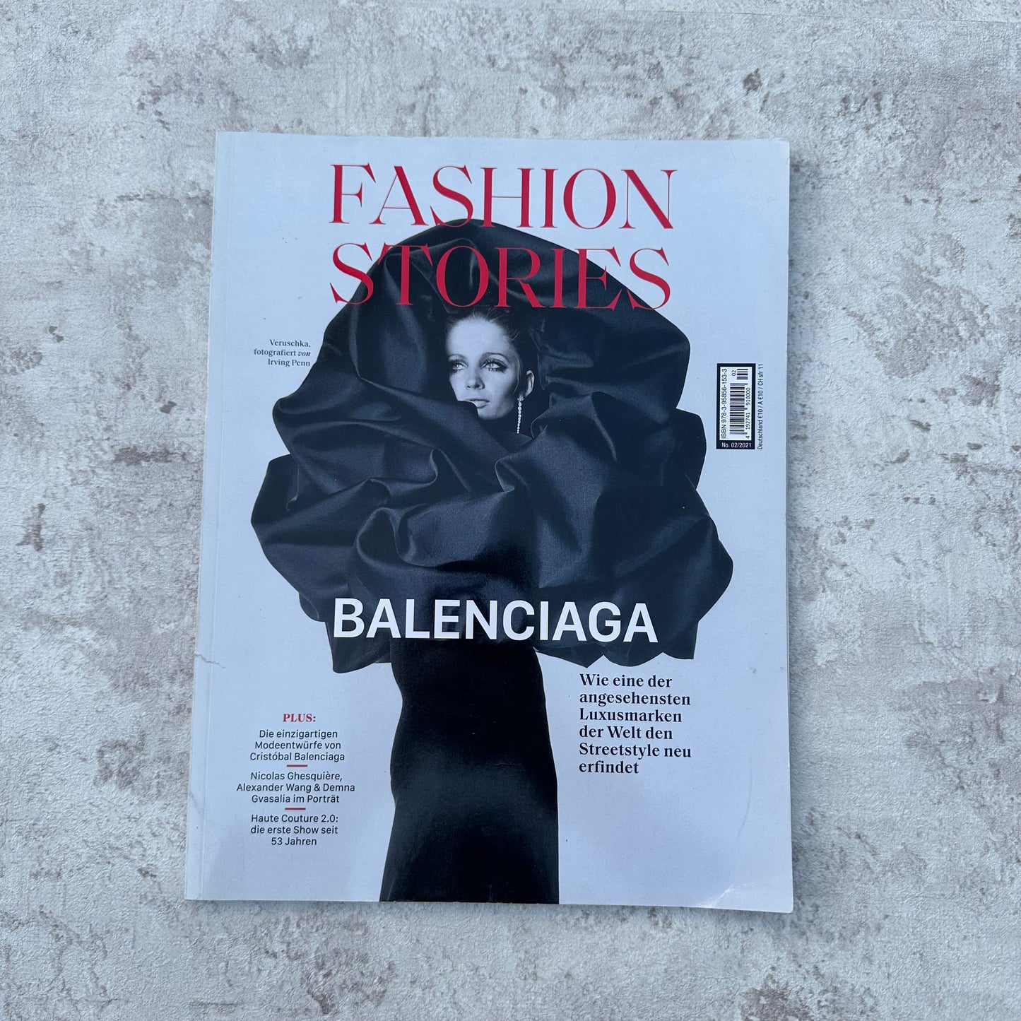 FASHION STORIES MAGAZINE „BALENCIAGA“