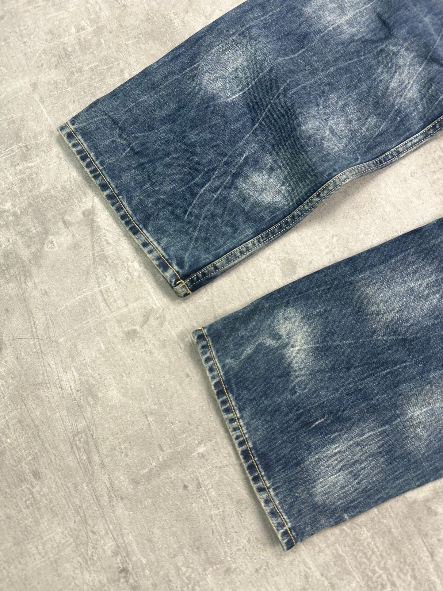 BLUE WASHED VINTAGE Y2K JAPANESE STYLE PRINT DENIM - 2000s - L