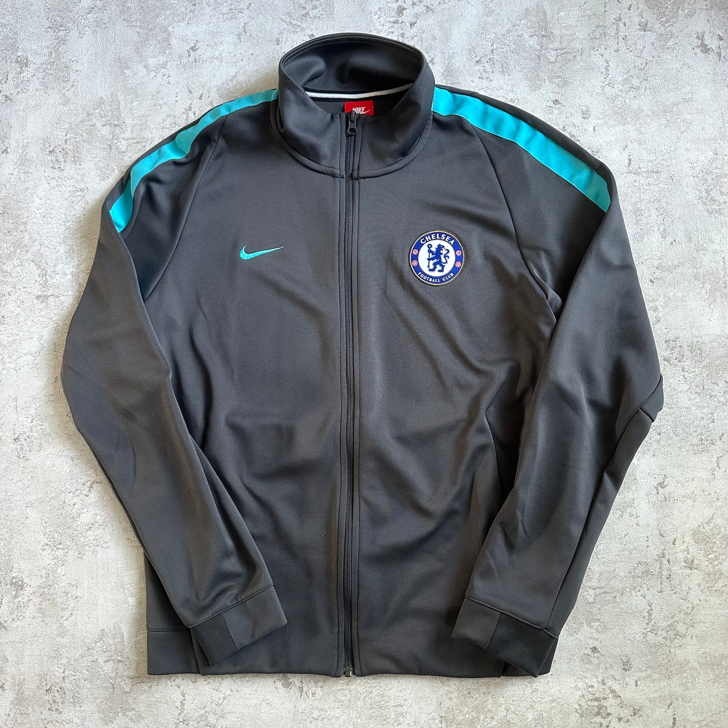 GREY/BLUE NIKE FC CHELSEA TRACKJACKET - 2000s - L