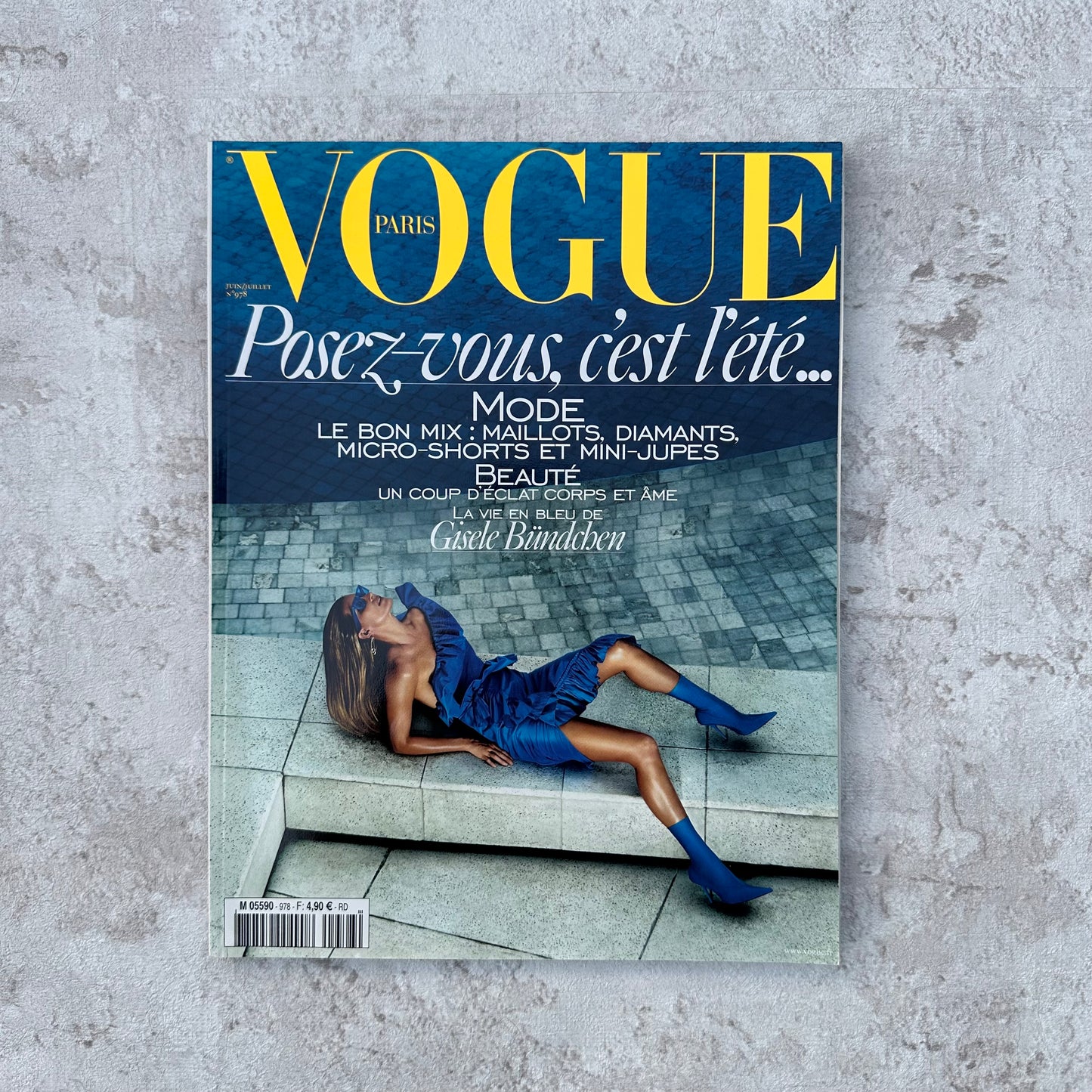 VOGUE PARIS MAGAZINE GISELE BÜNDCHEN