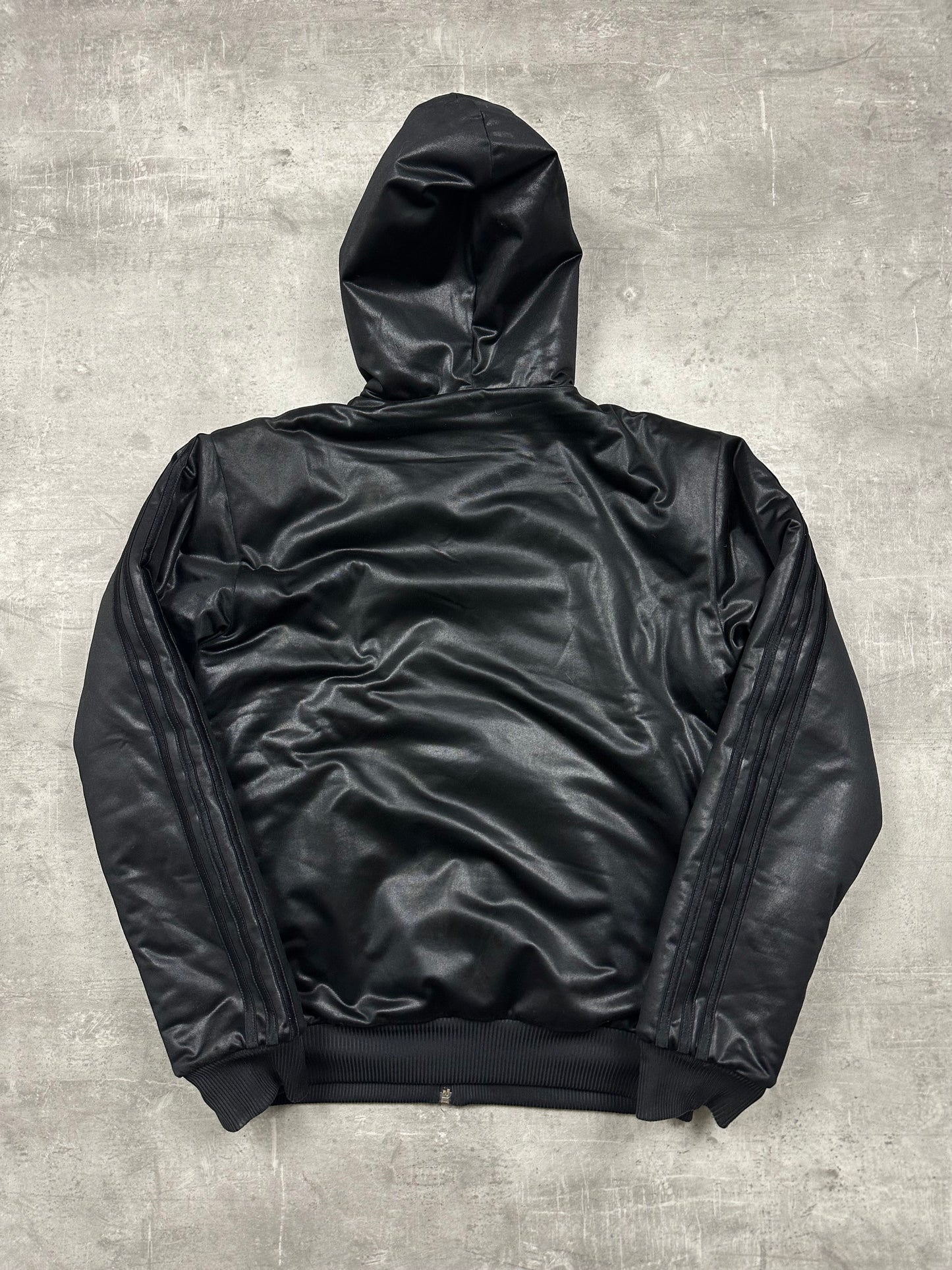 BLACK/GOLD VINTAGE ADIDAS CHILE62 WINTER JACKET - 2000s - S/M