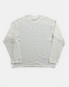 WHITE ARMOUR VIBES GRAPHIC LONGSLEEVE