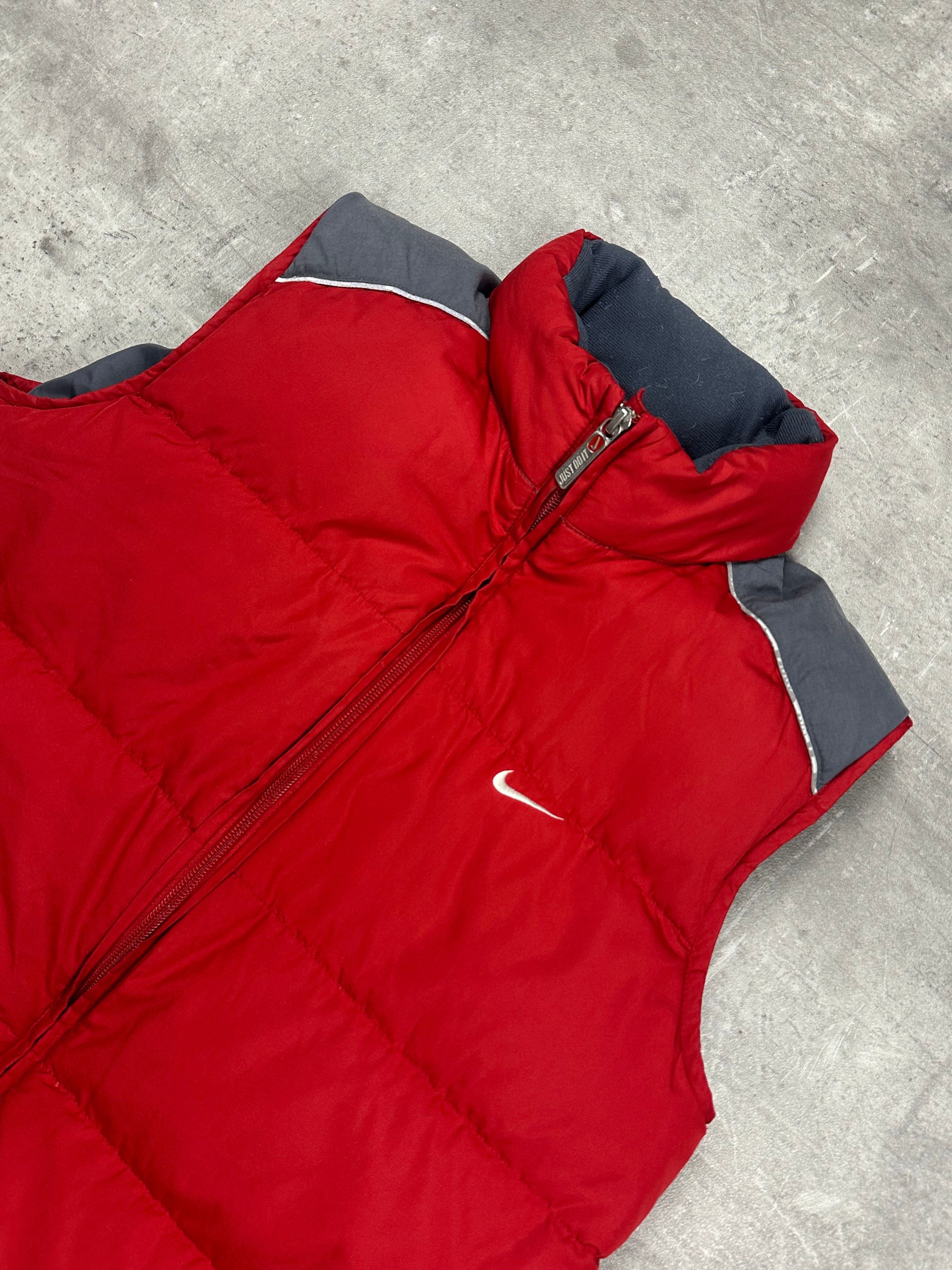 RED/GREY VINTAGE NIKE RETRO VEST - 2000s - L/XL