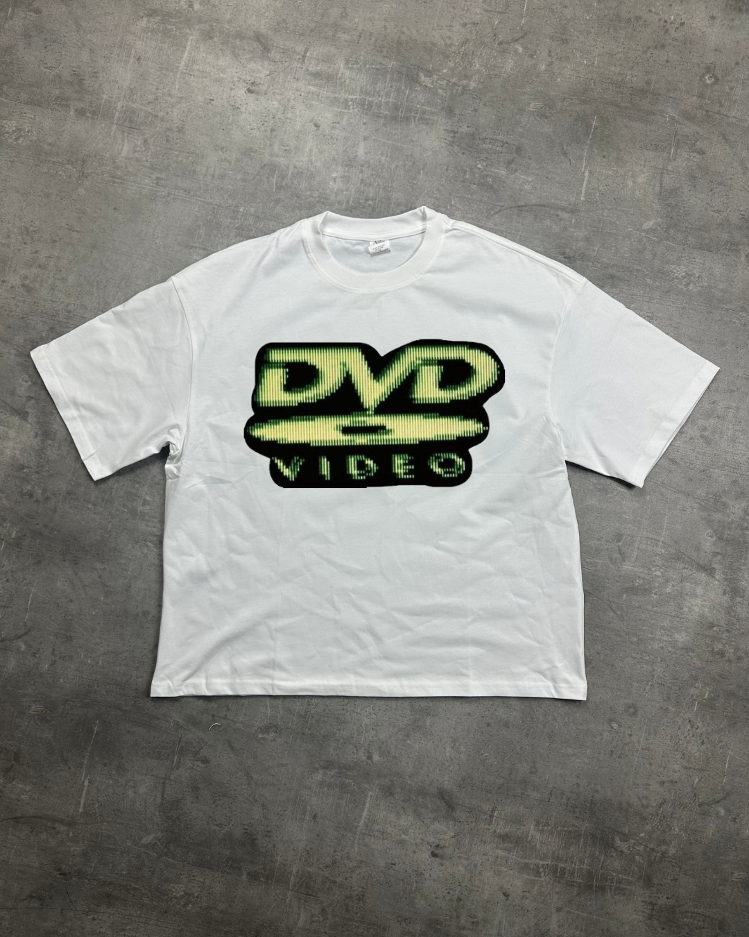 WHITE DVD VIBES GRAPHIC T-SHIRT