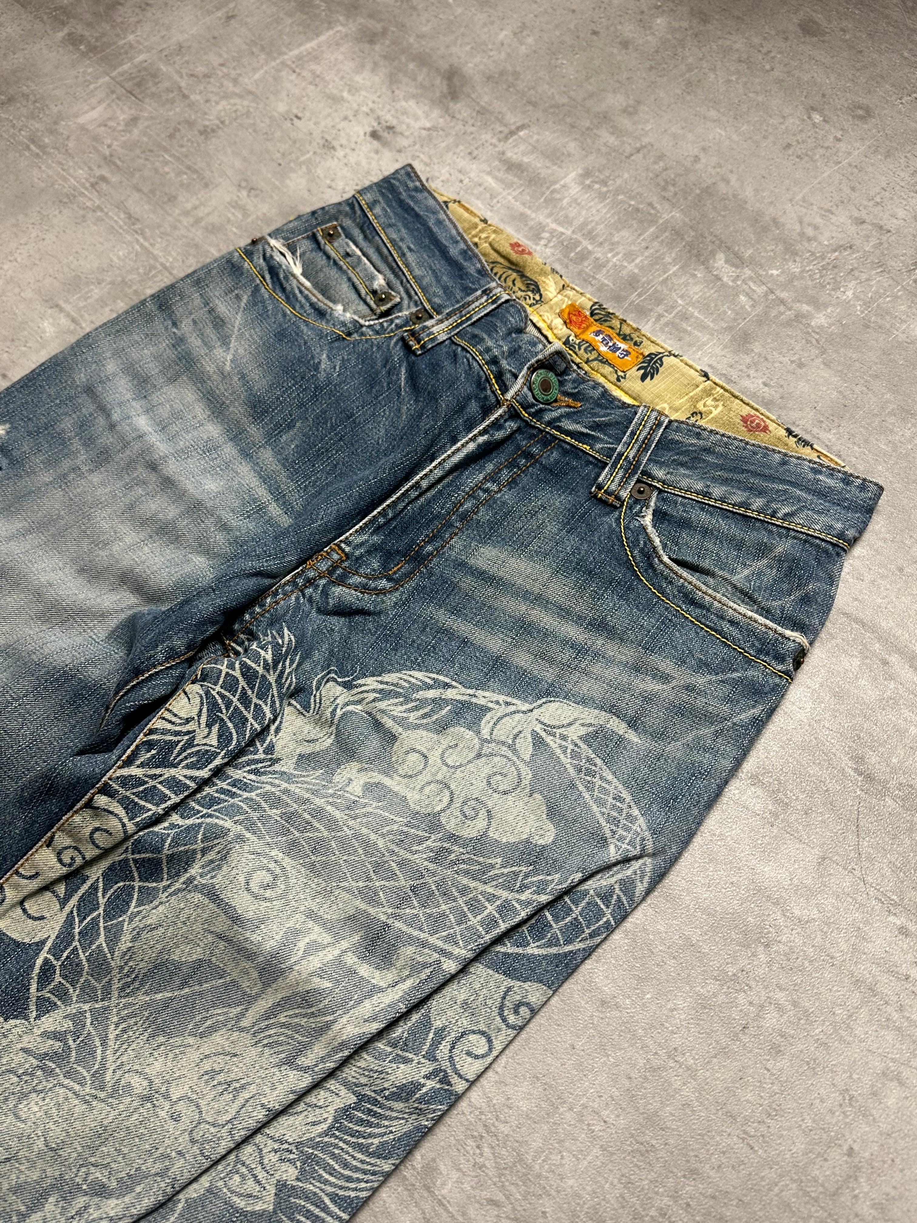 VINTAGE JAPANESE STYLE BAGGY DENIM - M