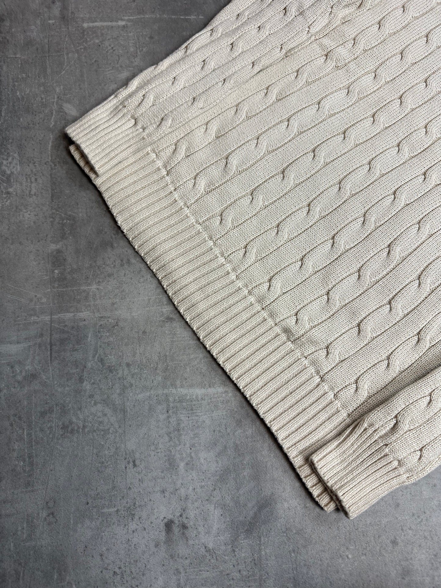 CREME VINTAGE POLO RALPH LAUREN CABLE KNIT SWEATER (W) - S/M