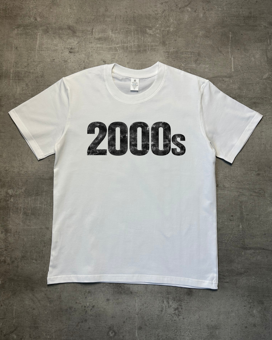 WHITE 2000s VIBES SLIM FIT GRAPHIC T-SHIRT