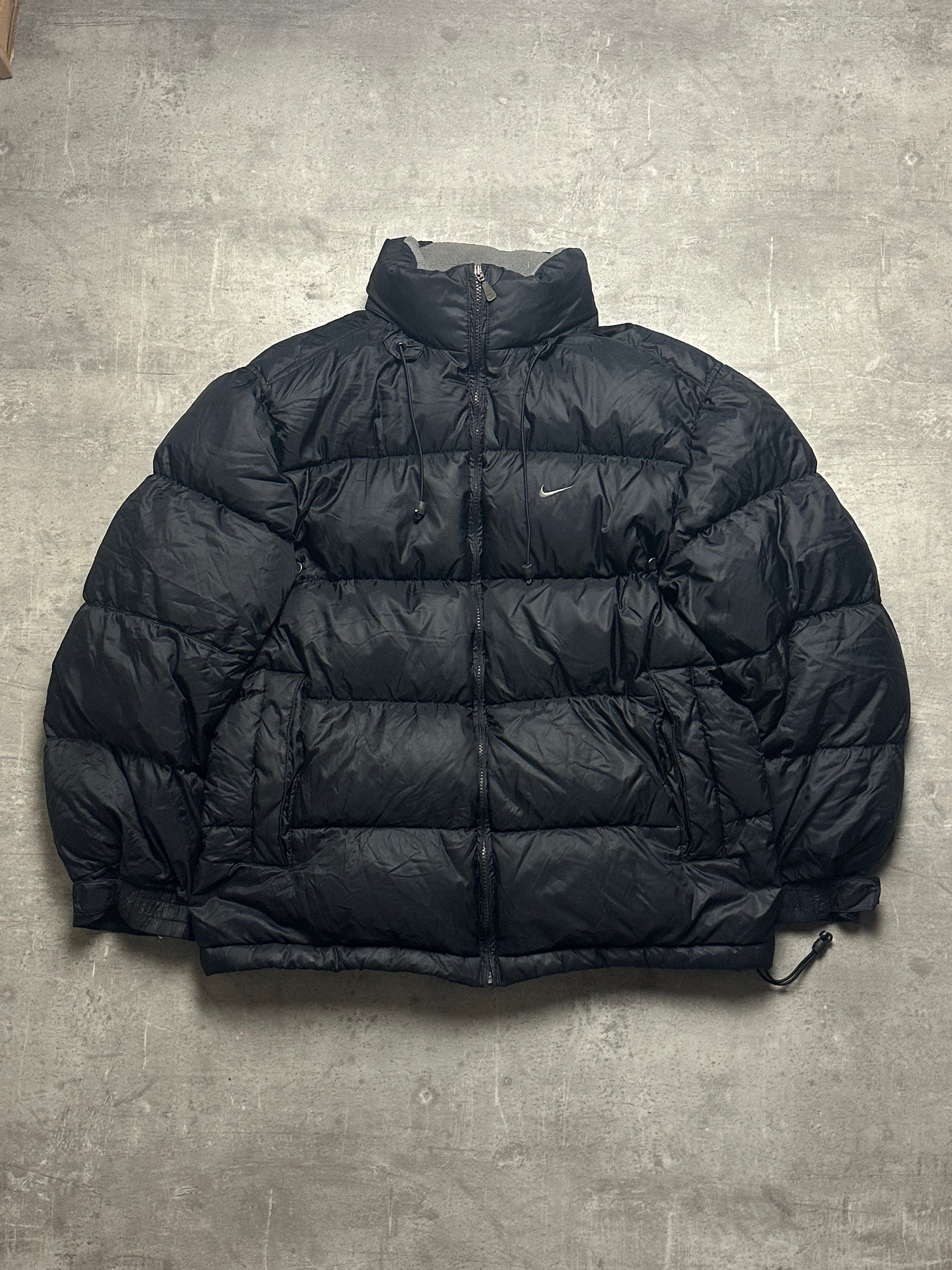 BLACK/GREY NIKE RETRO PUFFER JACKET - 2000s - M/L
