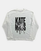 WHITE KATE MOSS VIBES GRAPHIC LONGSLEEVE
