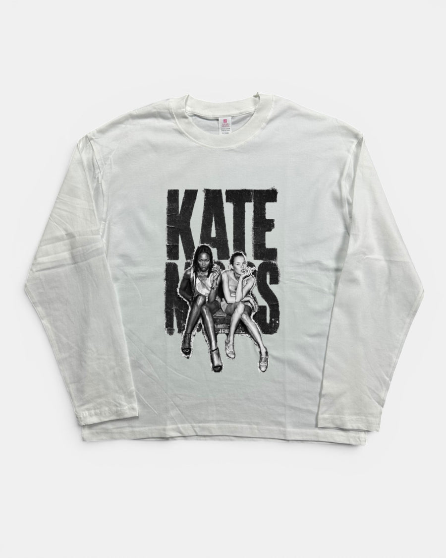 WHITE KATE MOSS VIBES GRAPHIC LONGSLEEVE