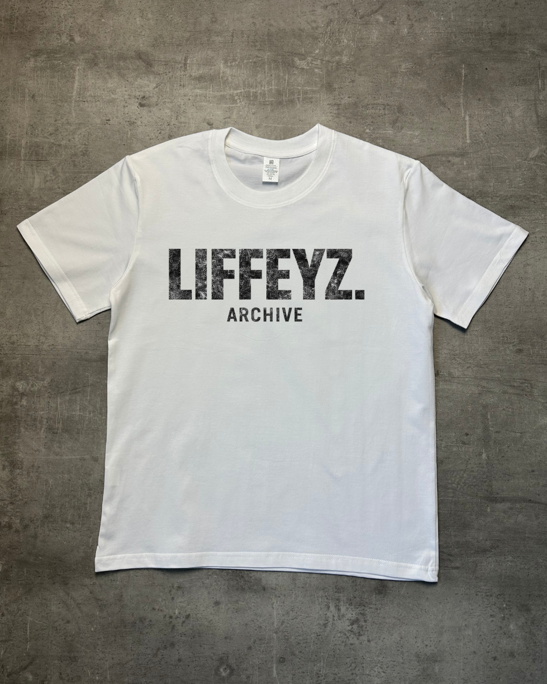 WHITE LIFFEYZ ARCHIVE SLIM FIT GRAPHIC T-SHIRT