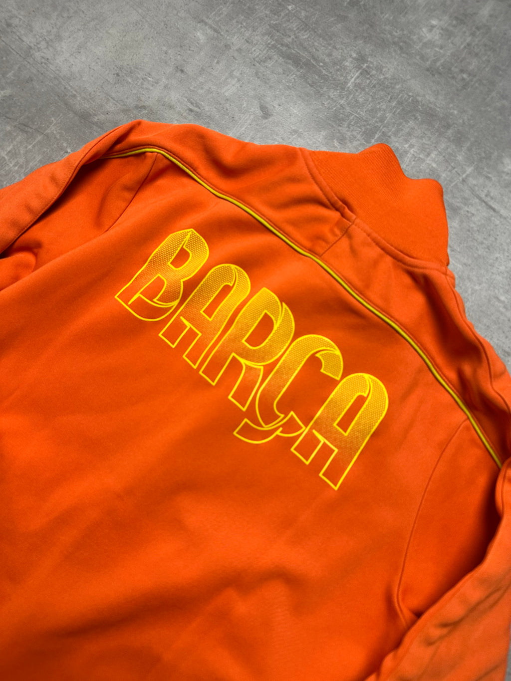 ORANGE NIKE RETRO FC BARCELONA TRACKJACKET - 2000s - M/L