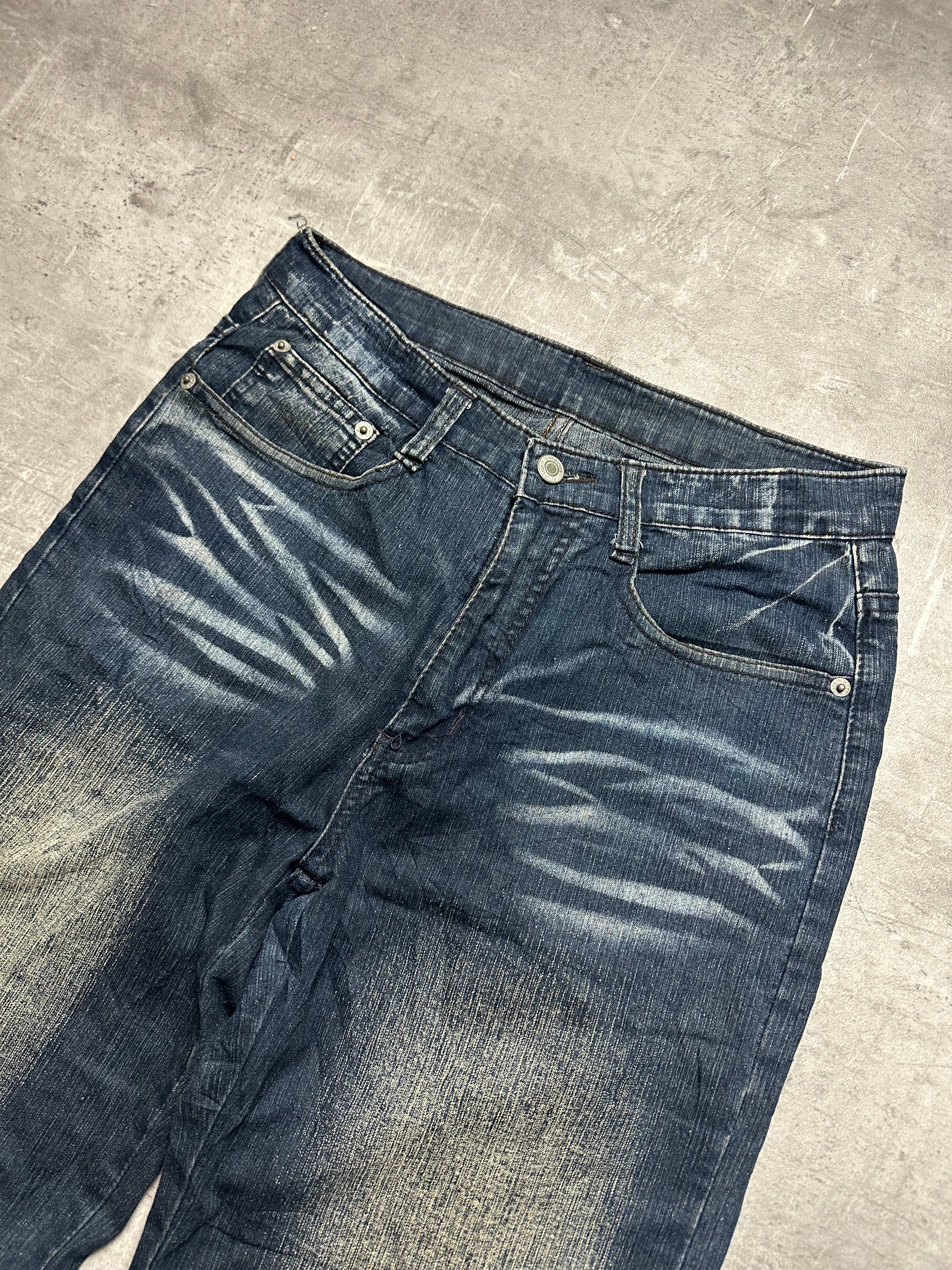 VINTAGE JAPANESE STYLE BAGGY DENIM - M/L