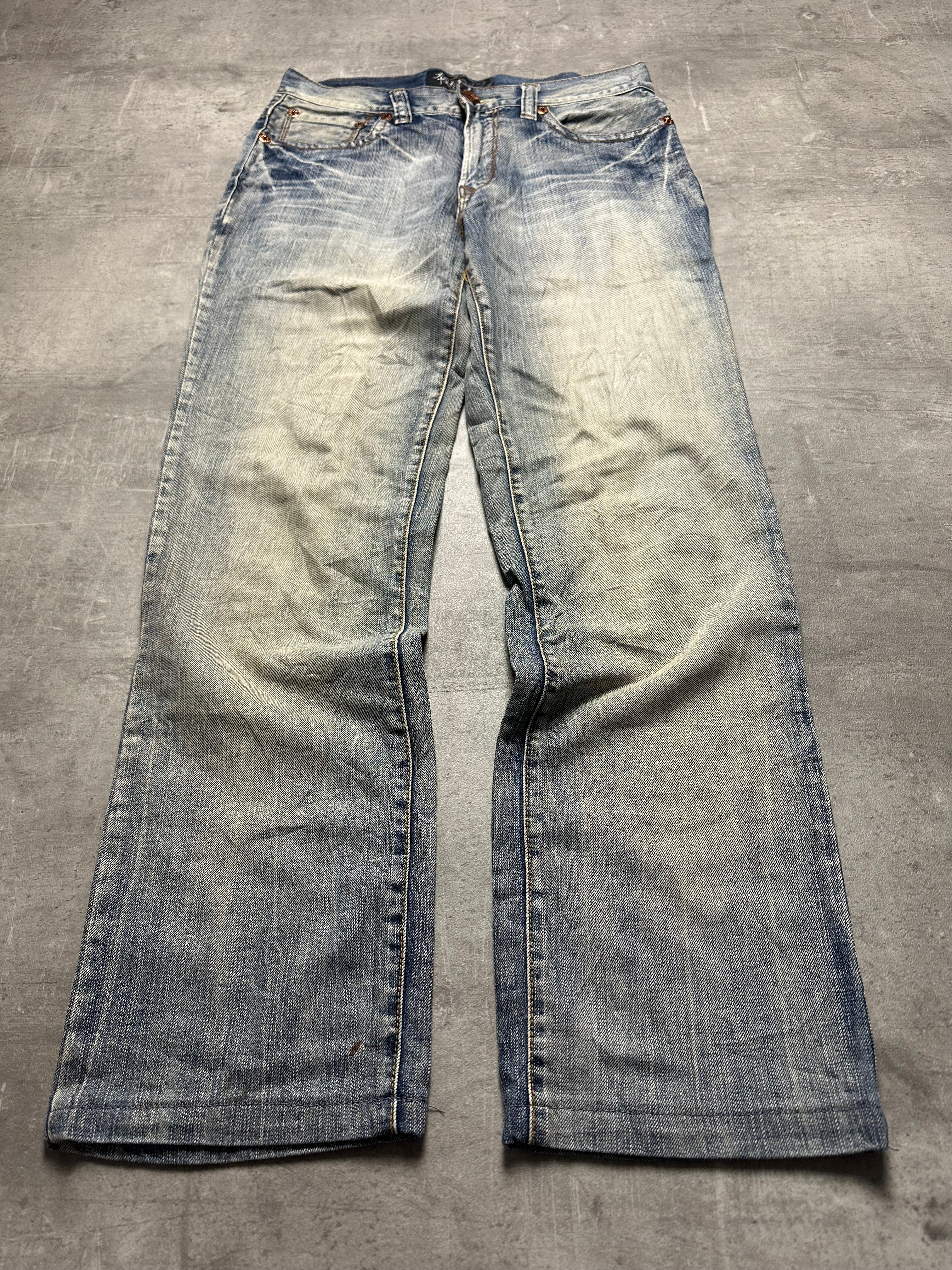 VINTAGE JAPANESE STYLE BAGGY DENIM - M/L
