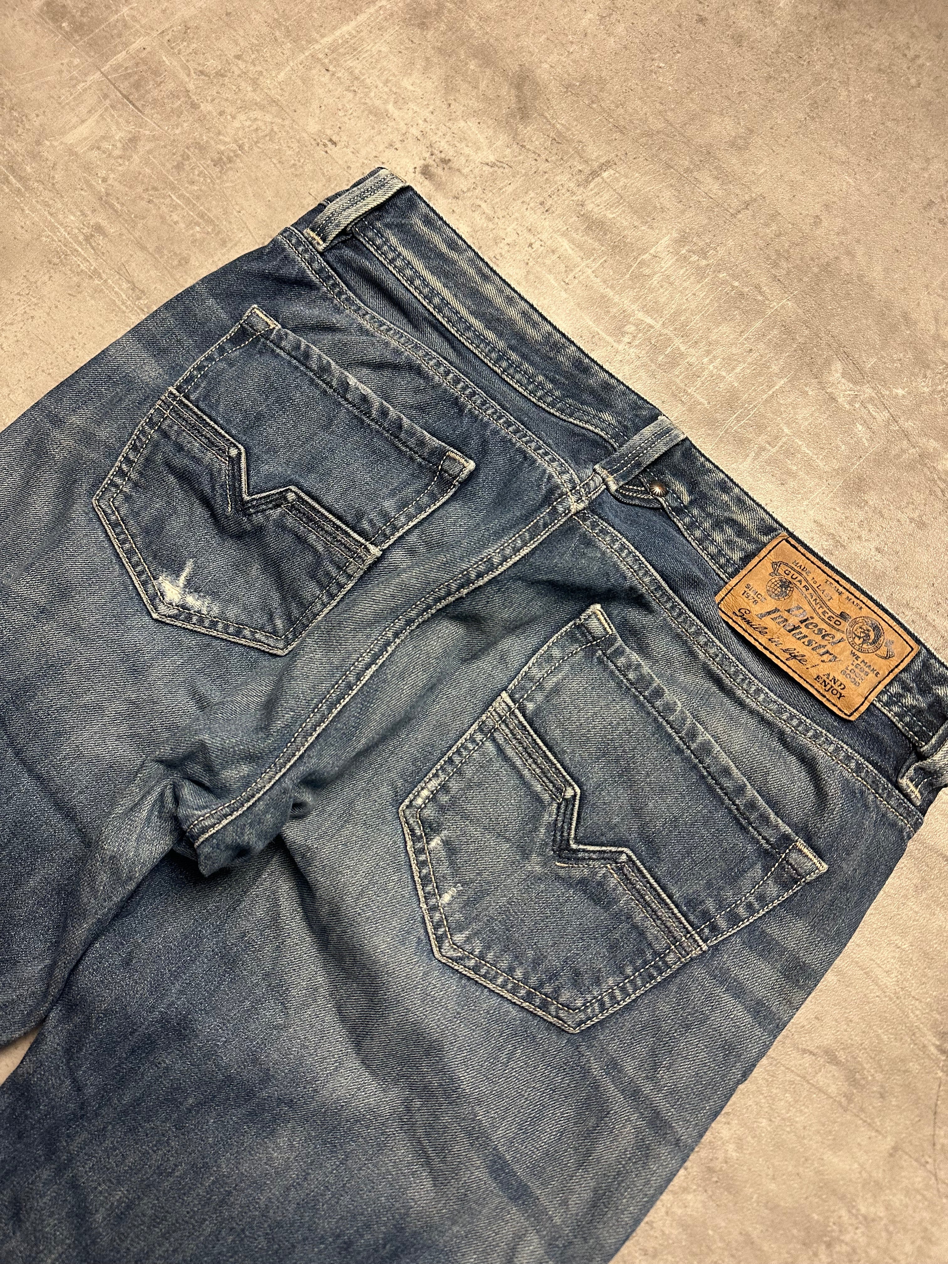 VINTAGE DIESEL INDUSTRIES BAGGY DENIM