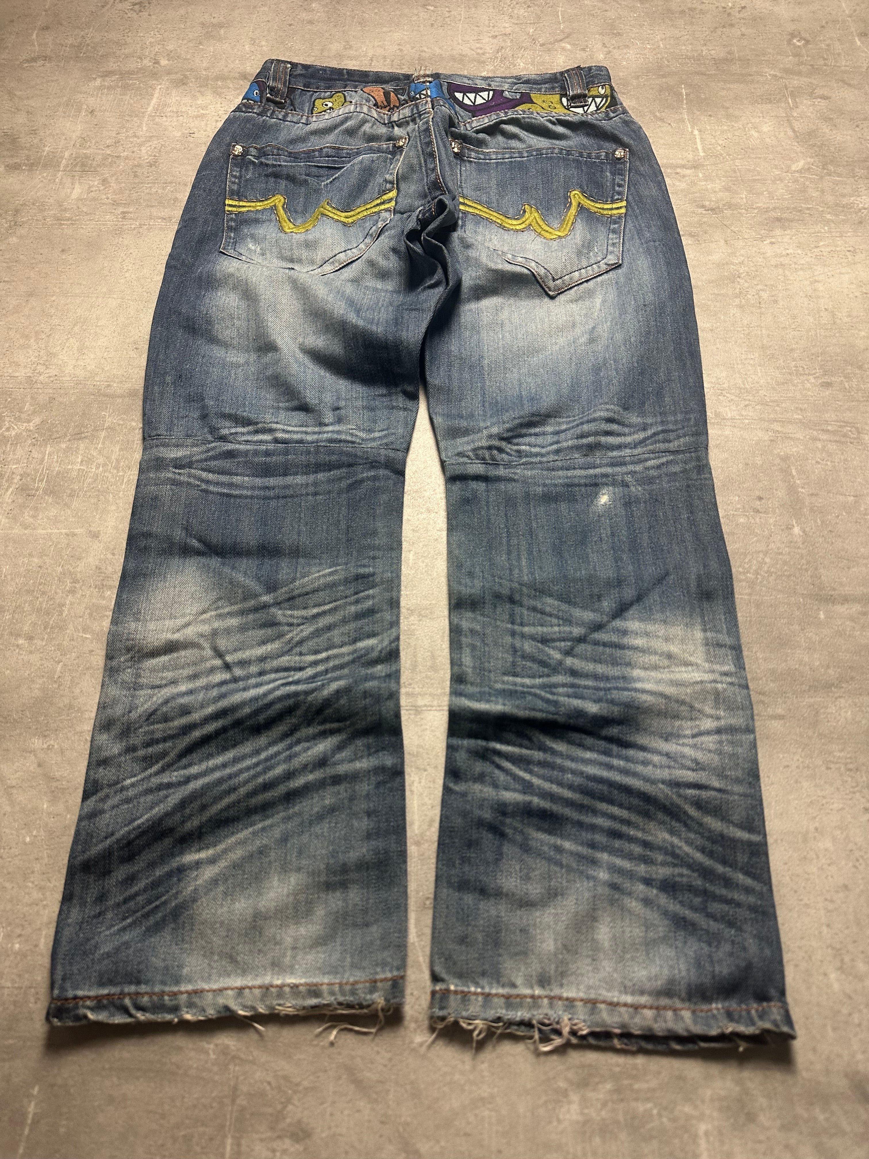 VINTAGE JAPANESE STYLE BAGGY DENIM - M/L