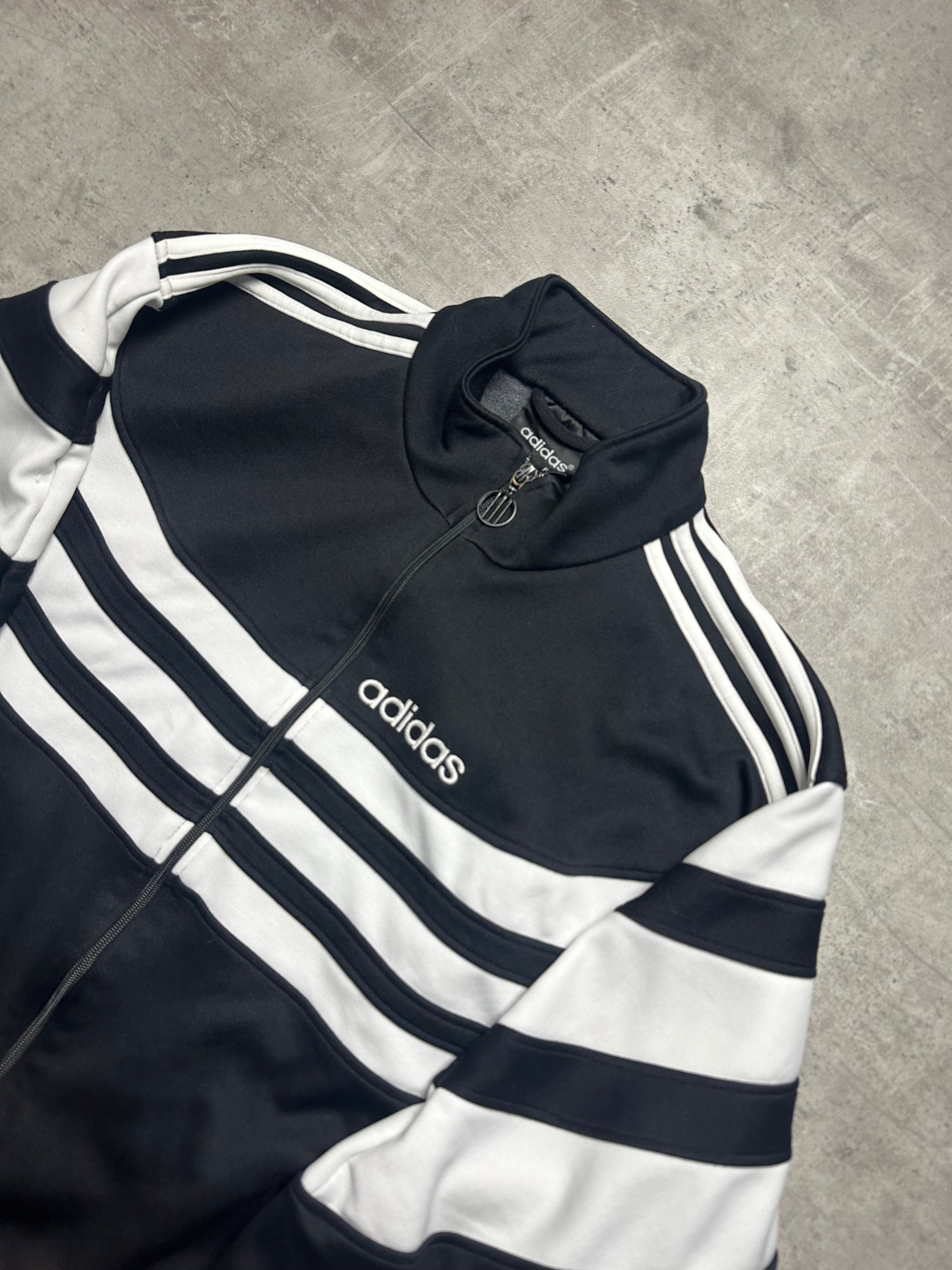 BLACK/WHITE VINTAGE ADIDAS RETRO 90s TRACKJACKET - S/M