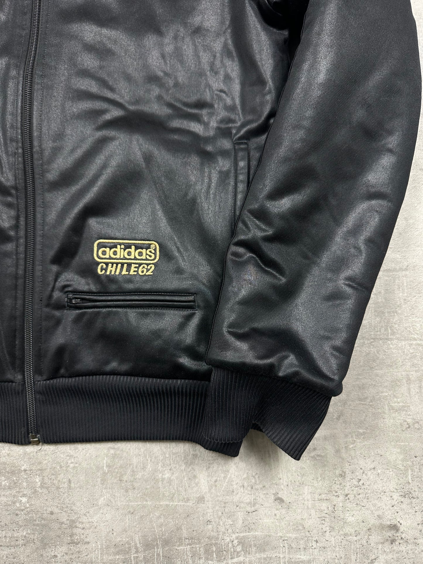 BLACK/GOLD VINTAGE ADIDAS CHILE62 WINTER JACKET - 2000s - S/M
