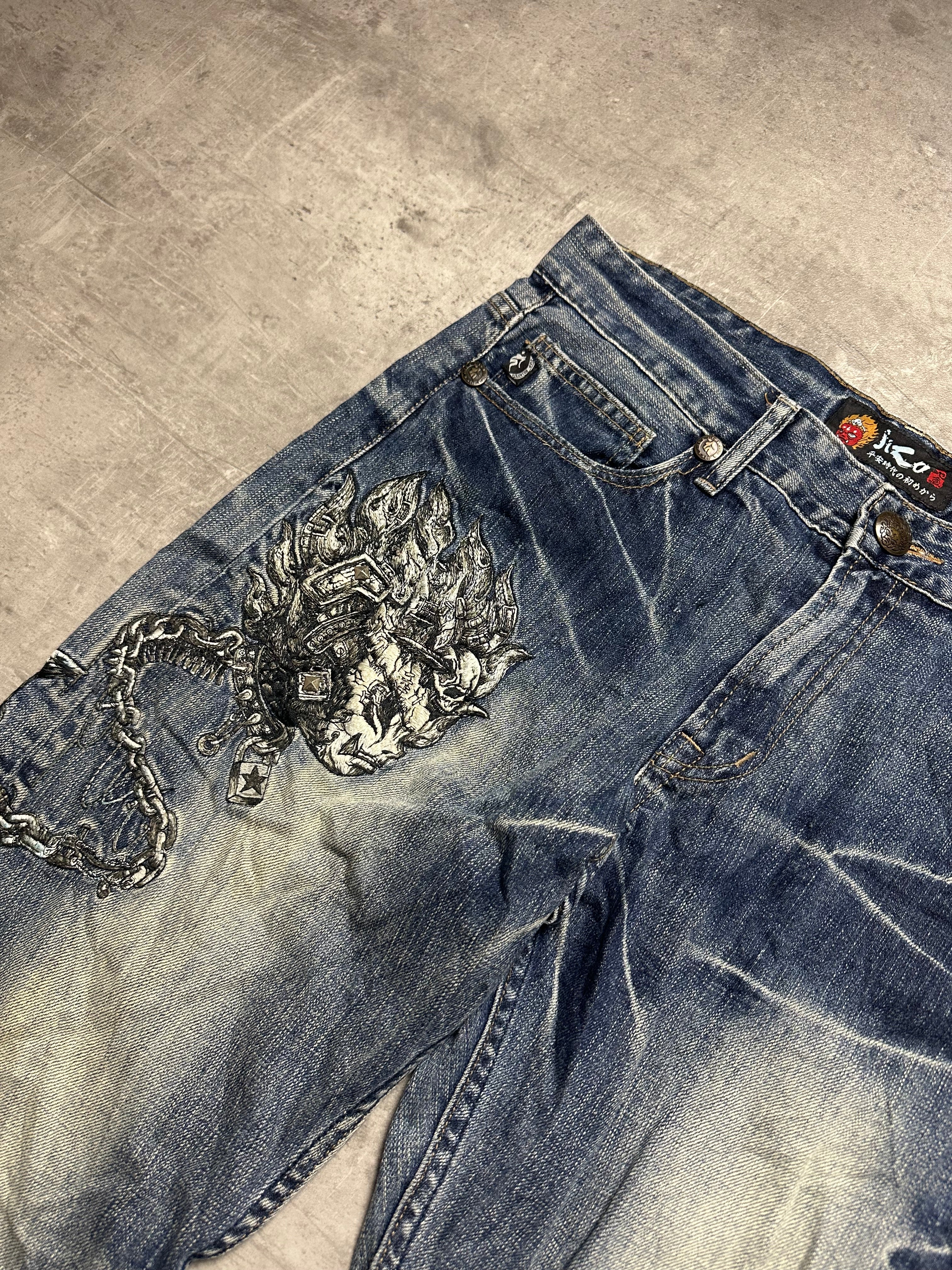 VINTAGE JAPANESE STYLE BAGGY DENIM - M/L