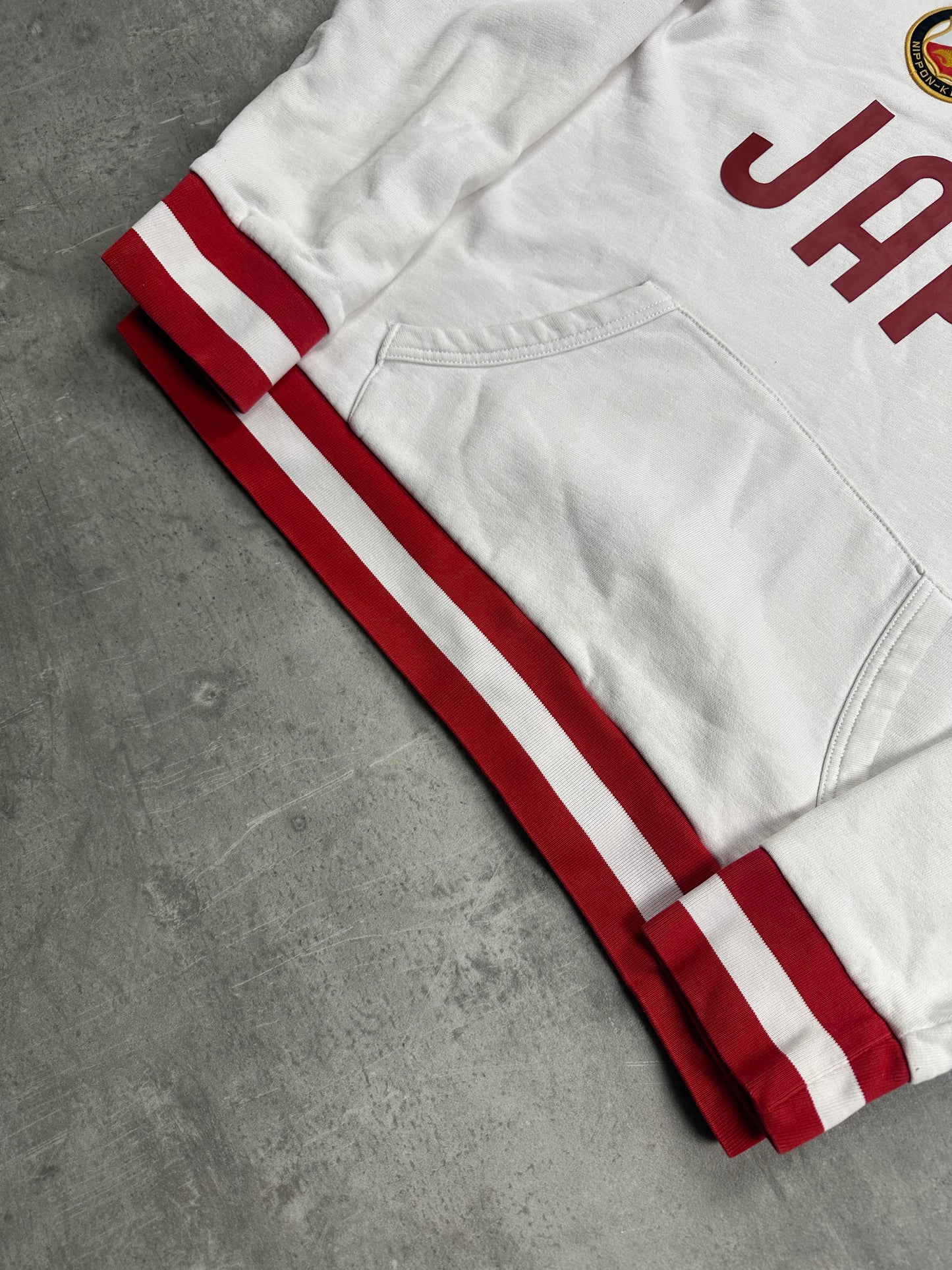 WHITE/RED VINTAGE POLO RALPH LAUREN PONY JAPAN HOODIE RARE - 2000s - L