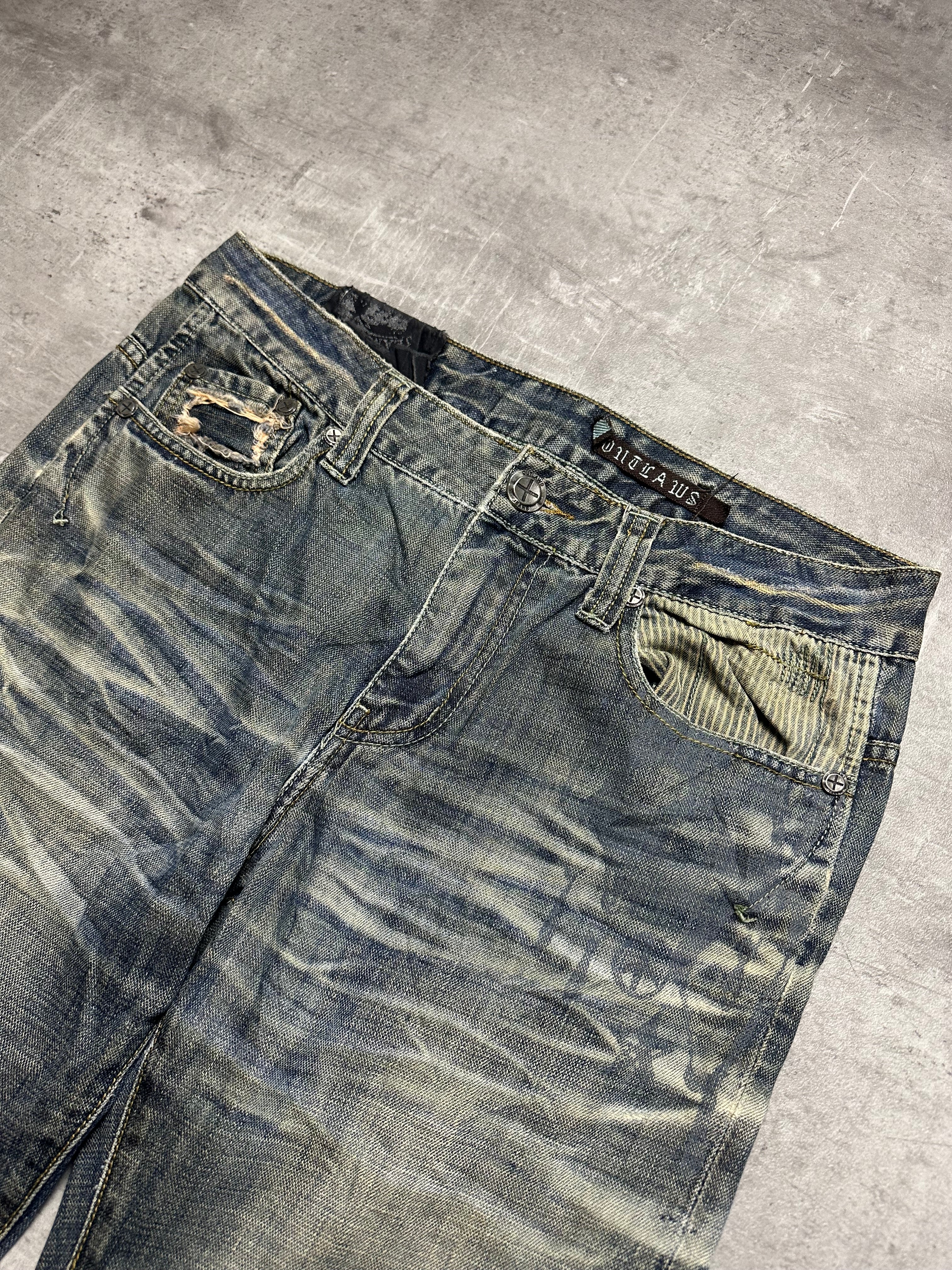 VINTAGE JAPANESE STYLE BAGGY DENIM - M/L
