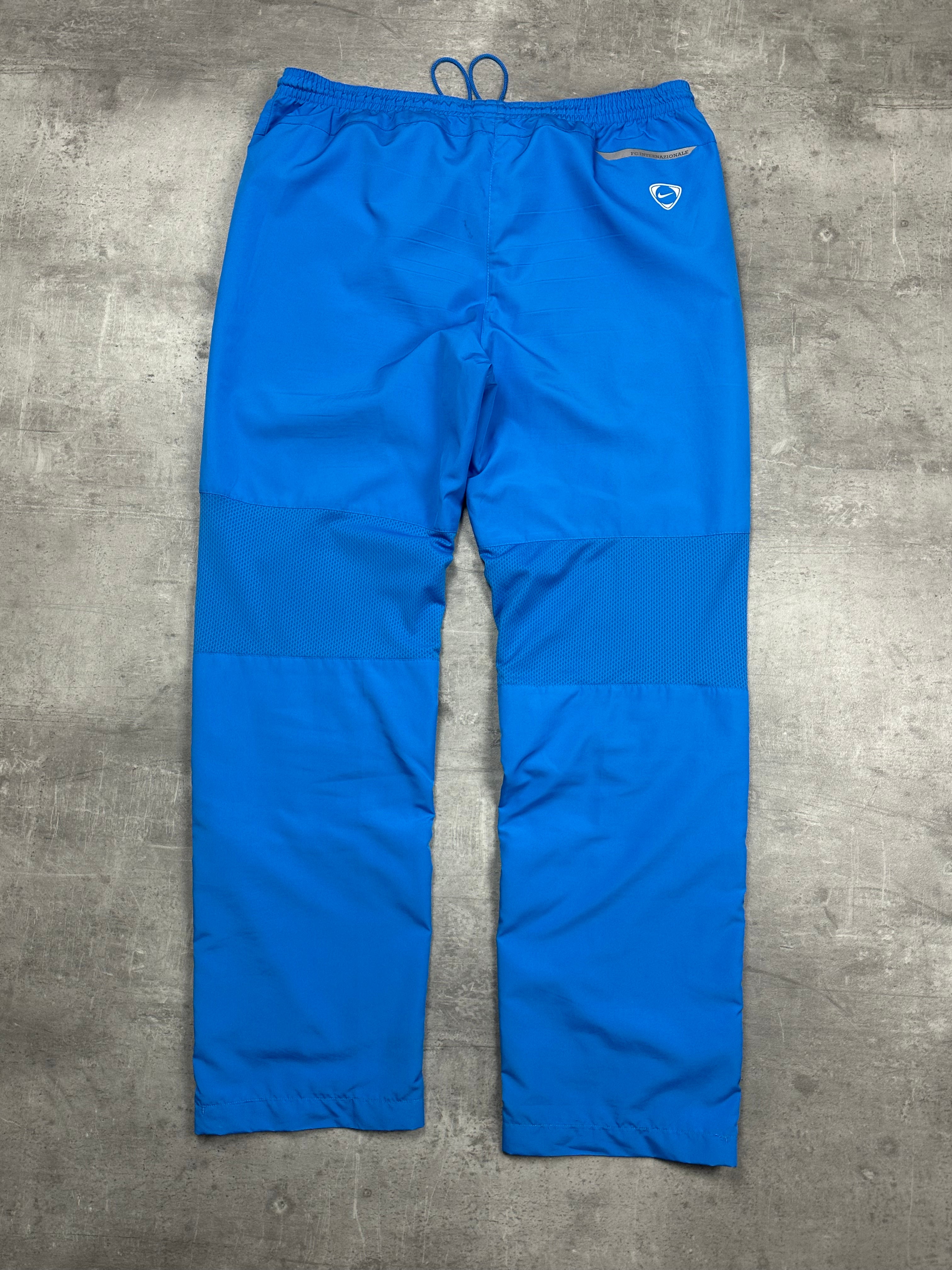 BLUE/WHITE VINTAGE NIKE RETRO INTER MAILAND TRACKSUIT - 2000s - L/XL