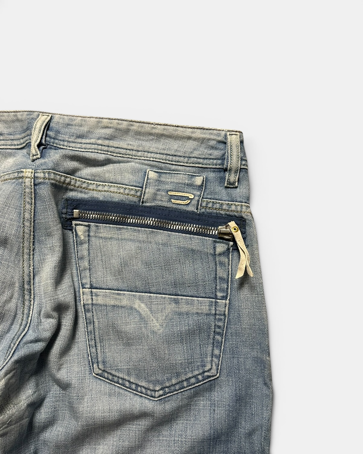 BLUE VINTAGE DIESEL INDUSTRIES DENIM JEANS