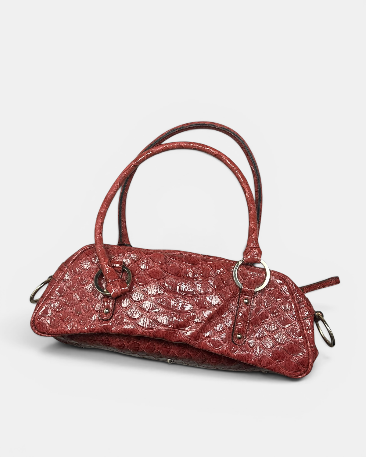 RED VINTAGE GUESS CROCODYLE STYLE RARE BAG