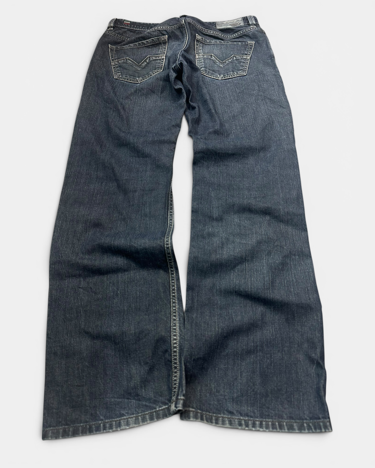 NAVY VINTAGE DIESEL INDUSTRIES RAW STRAIGHT FIT DENIM JEANS