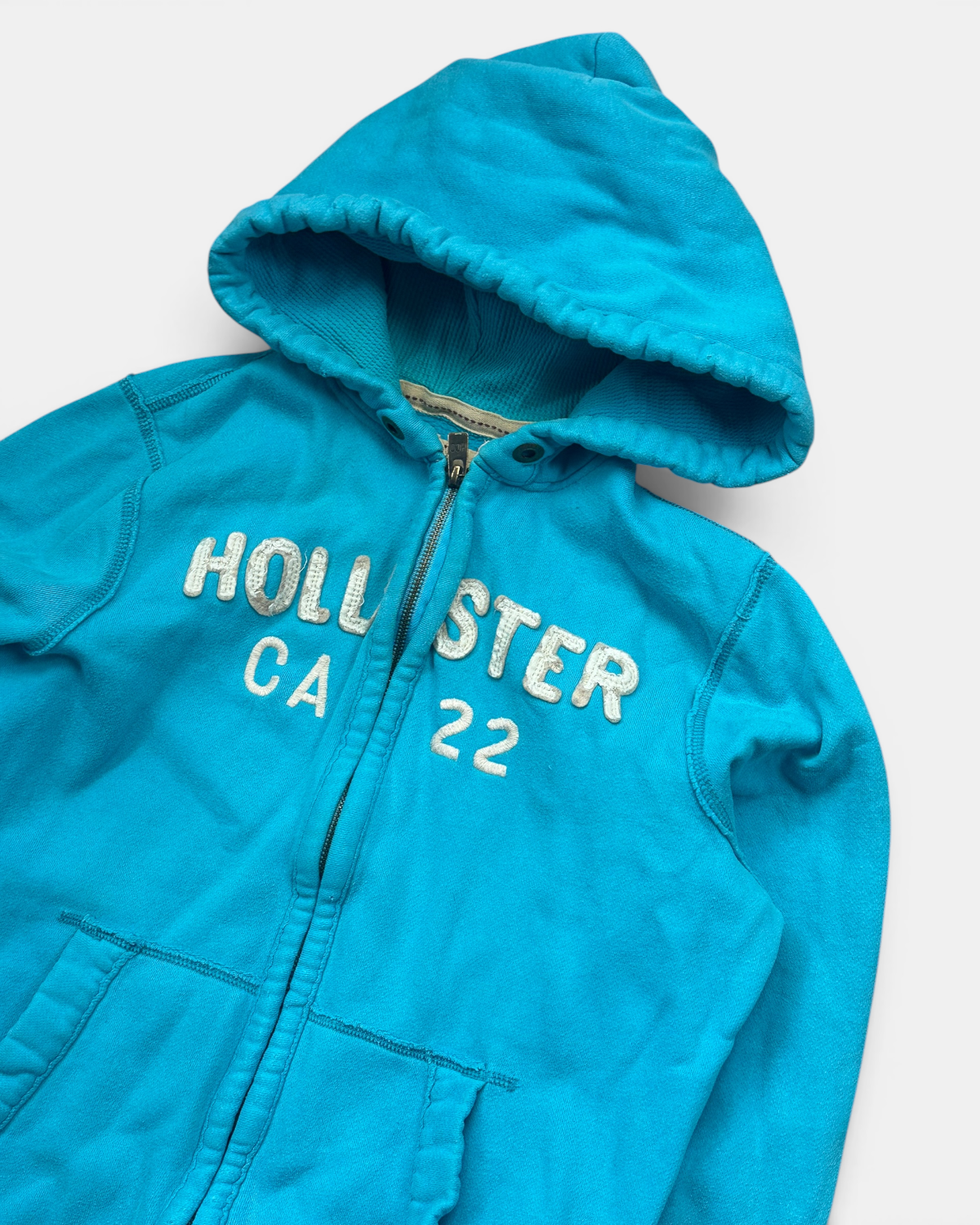 BLUE VINTAGE HOLLISTER RARE STICHED ZIP HOODIE