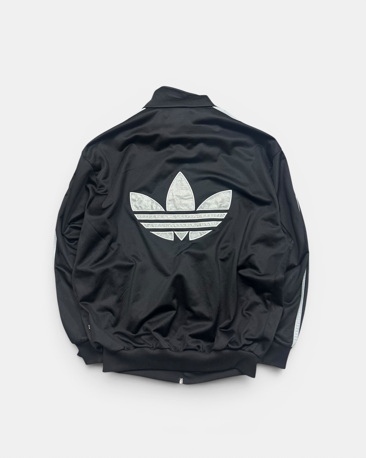 BLACK/SILVER VINTAGE ADIDAS RETRO FIREBIRD 2000S BACKLOGO TRACKJACKET