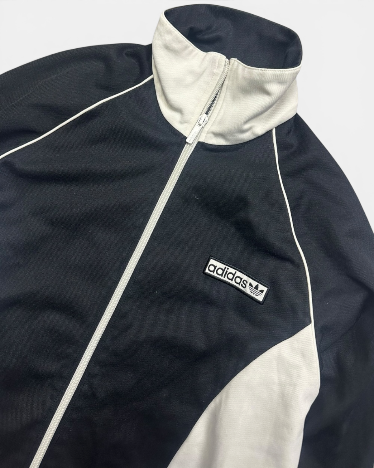 BLACK/WHITE VINTAGE ADIDAS RETRO BECKENBAUER TRACKJACKET 2000S